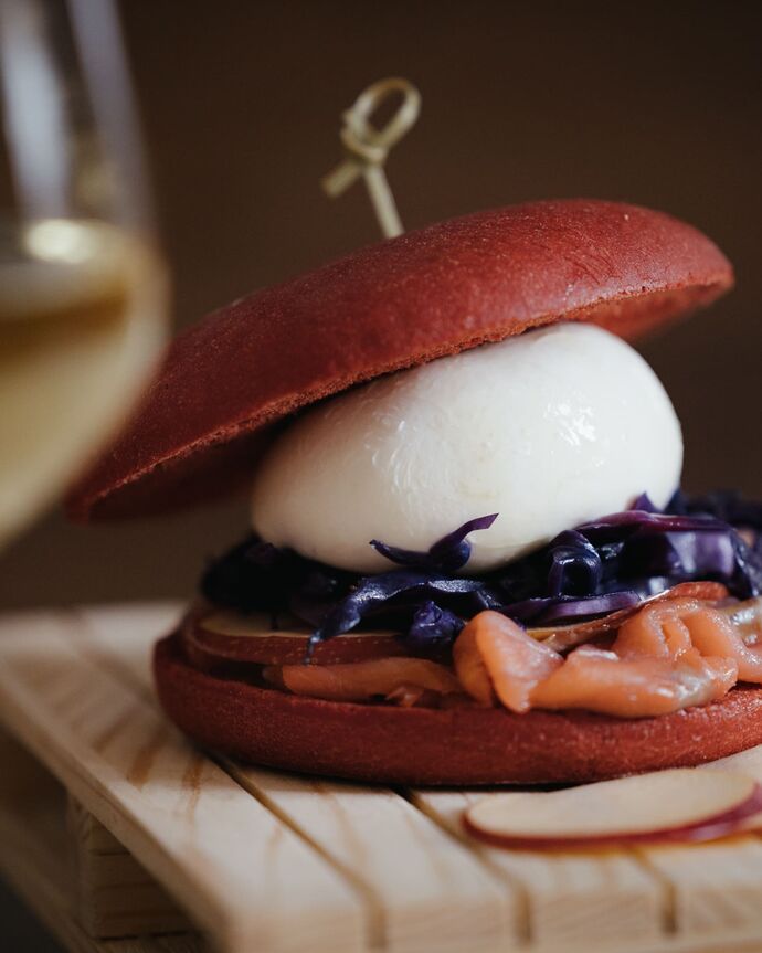 Hamburger con burrata eat roll predazzo