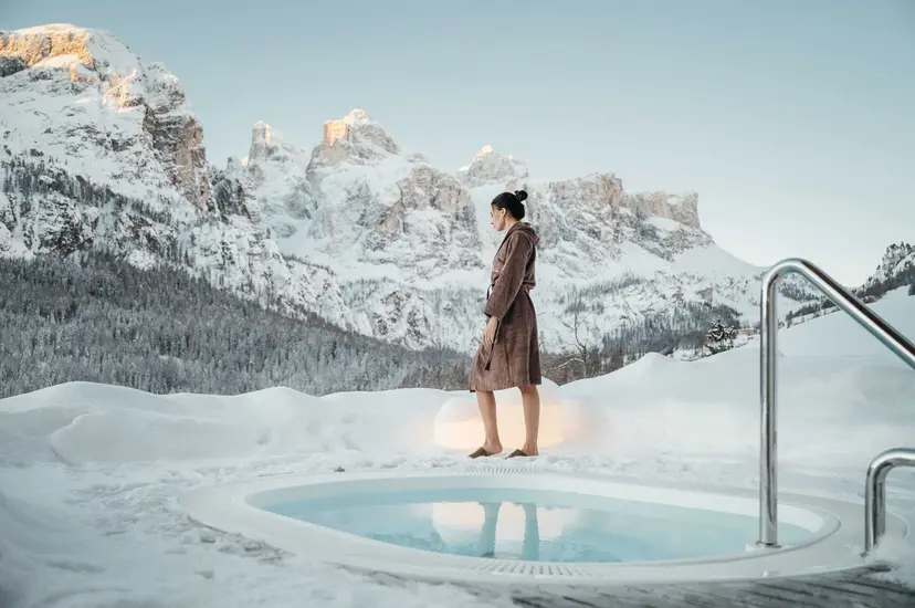 Whirlpool Luch de Costa Dolomites
